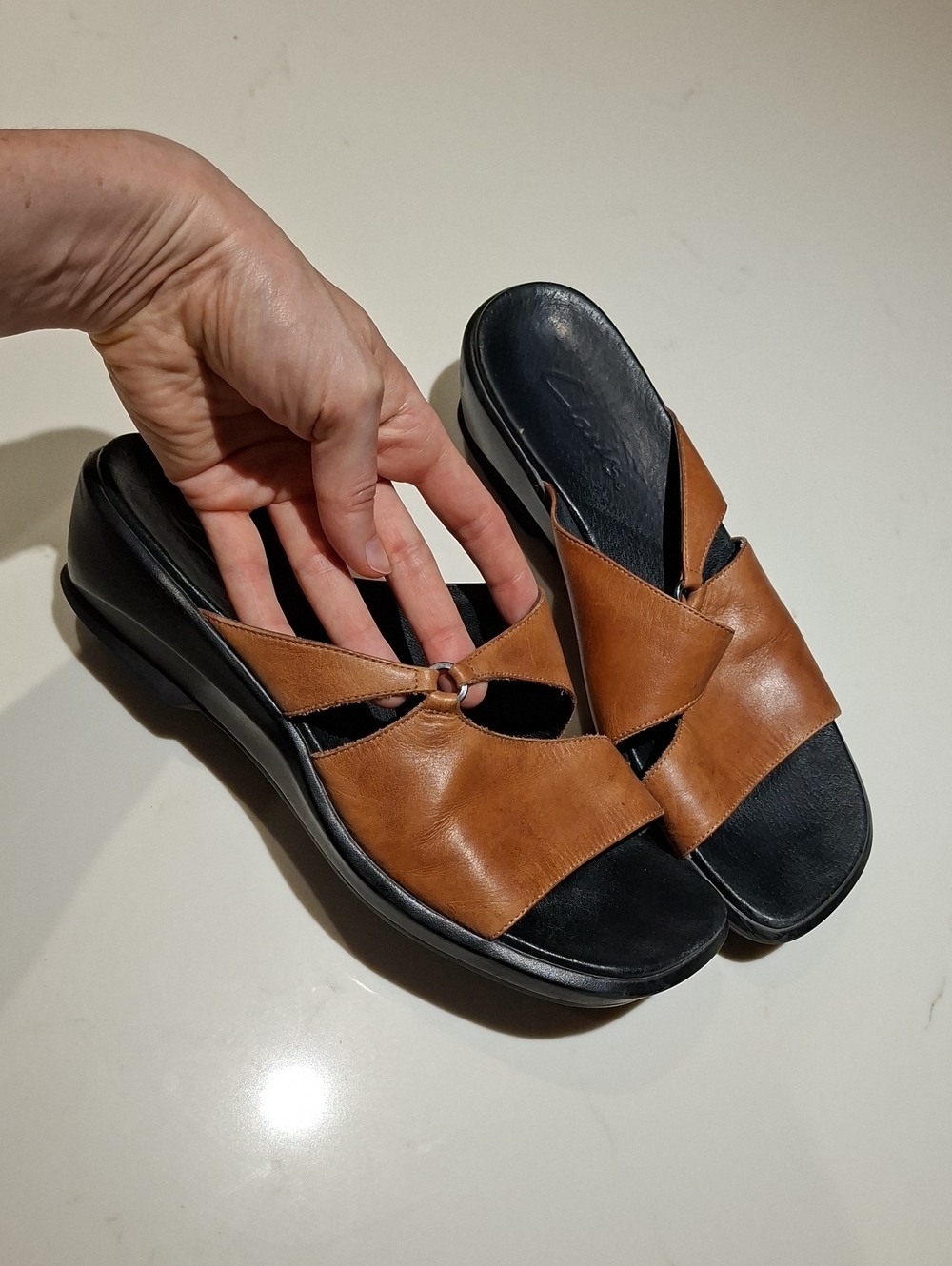 Clarks Brown Leather 90's/Y2K-esque Platform/Wedge Summer Sandals (Size US 10)